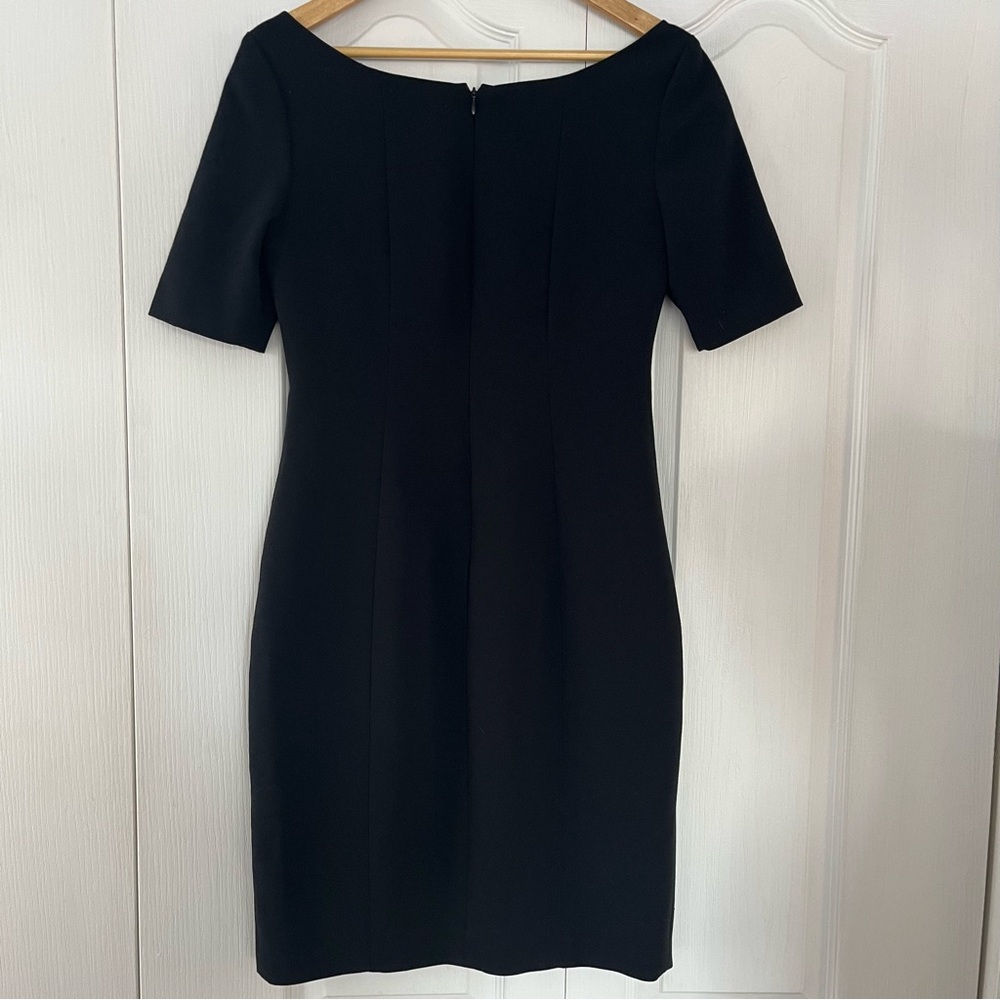 T Tahari Black Sheath Cocktail Black Dress - Size 8 - Picture 3 of 7